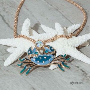 NWT Adorable Blue Crab Rhinestone Necklace